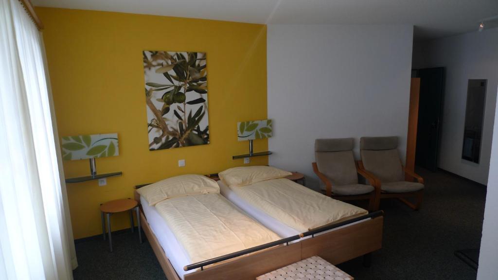 Hotel Crystal Lauterbrunnen Room photo