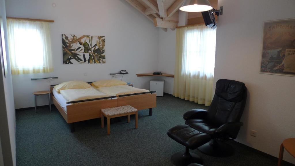 Hotel Crystal Lauterbrunnen Room photo