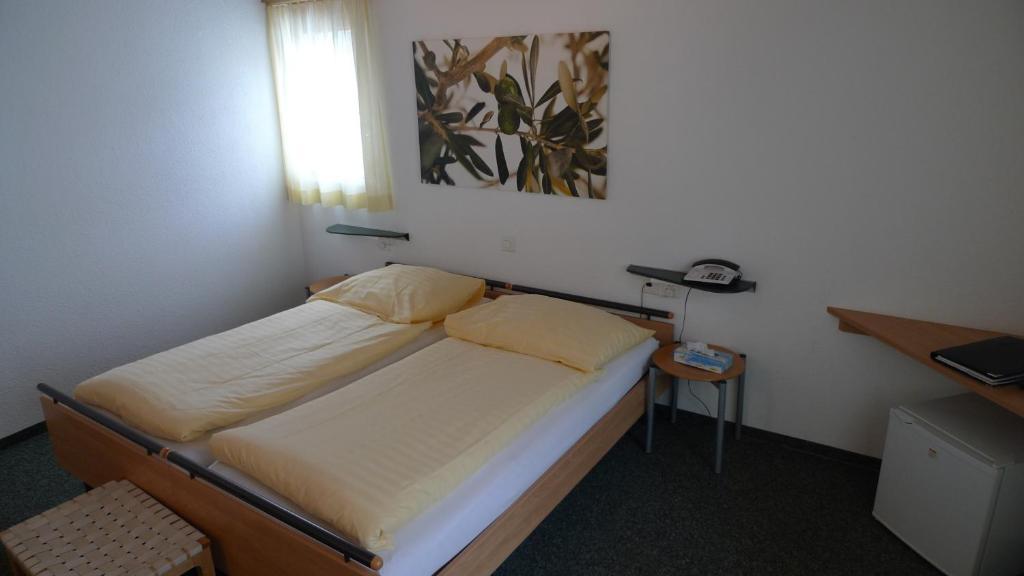 Hotel Crystal Lauterbrunnen Room photo